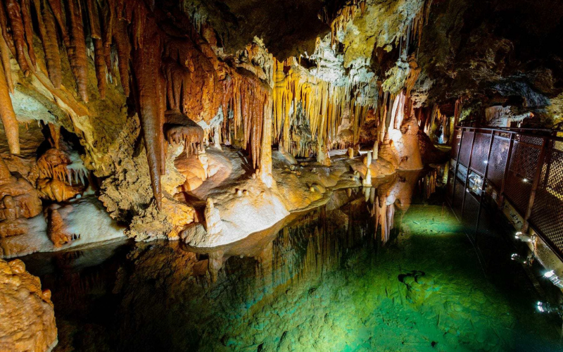 Grotte de Fontrabiouse