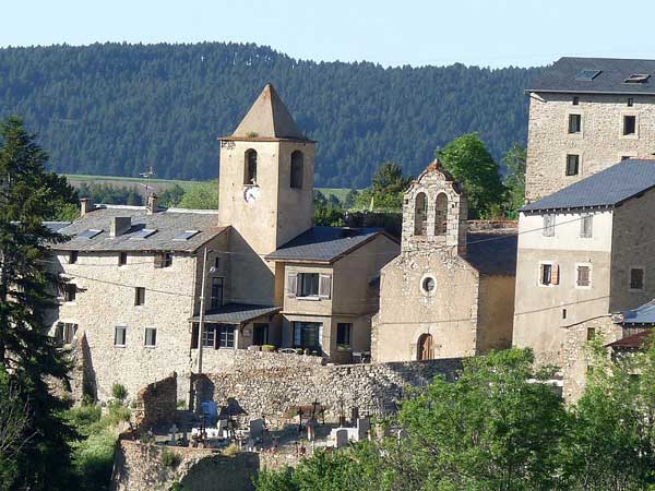 eglise eyne cambre aze