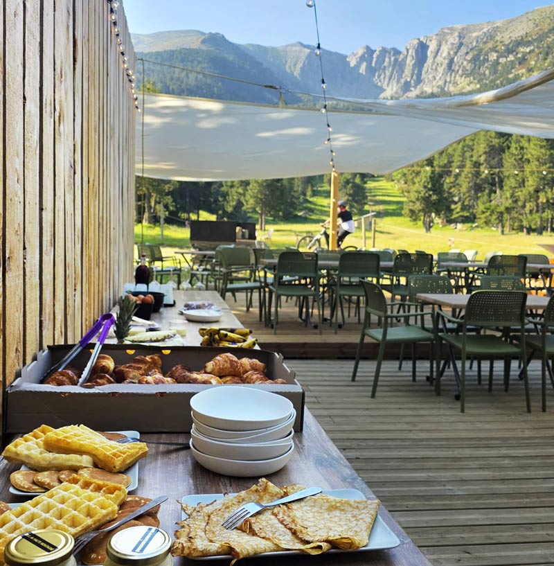 Brunch-Cambre Brunch au Pla du Cambre d'Aze